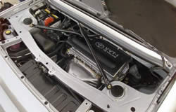 1.8-liter, 4-cylinder, DOHC, 16-valve EFI, aluminum alloy block and head